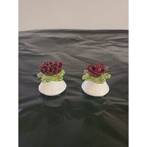 Vtg Aynsley Fine Bone China  Salt/peper Set “Rare Burgundy”